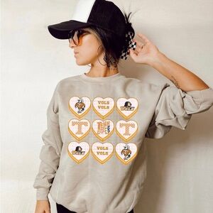 Tennessee Vols Heart Sand Sweatshirt Small-3X